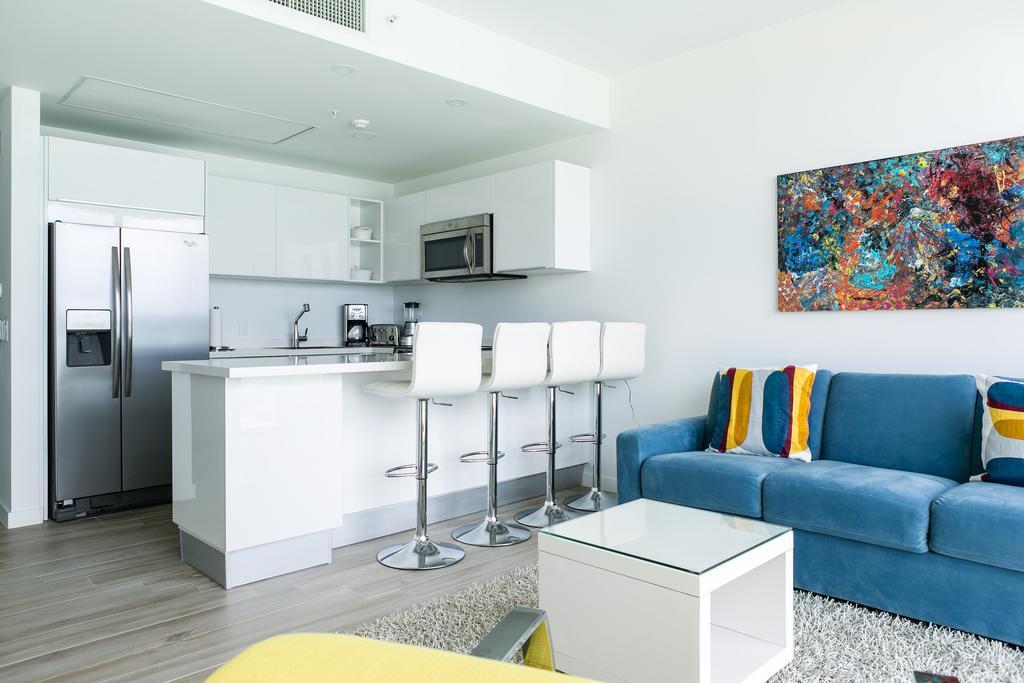 Blue Residences Палм Бийч Екстериор снимка