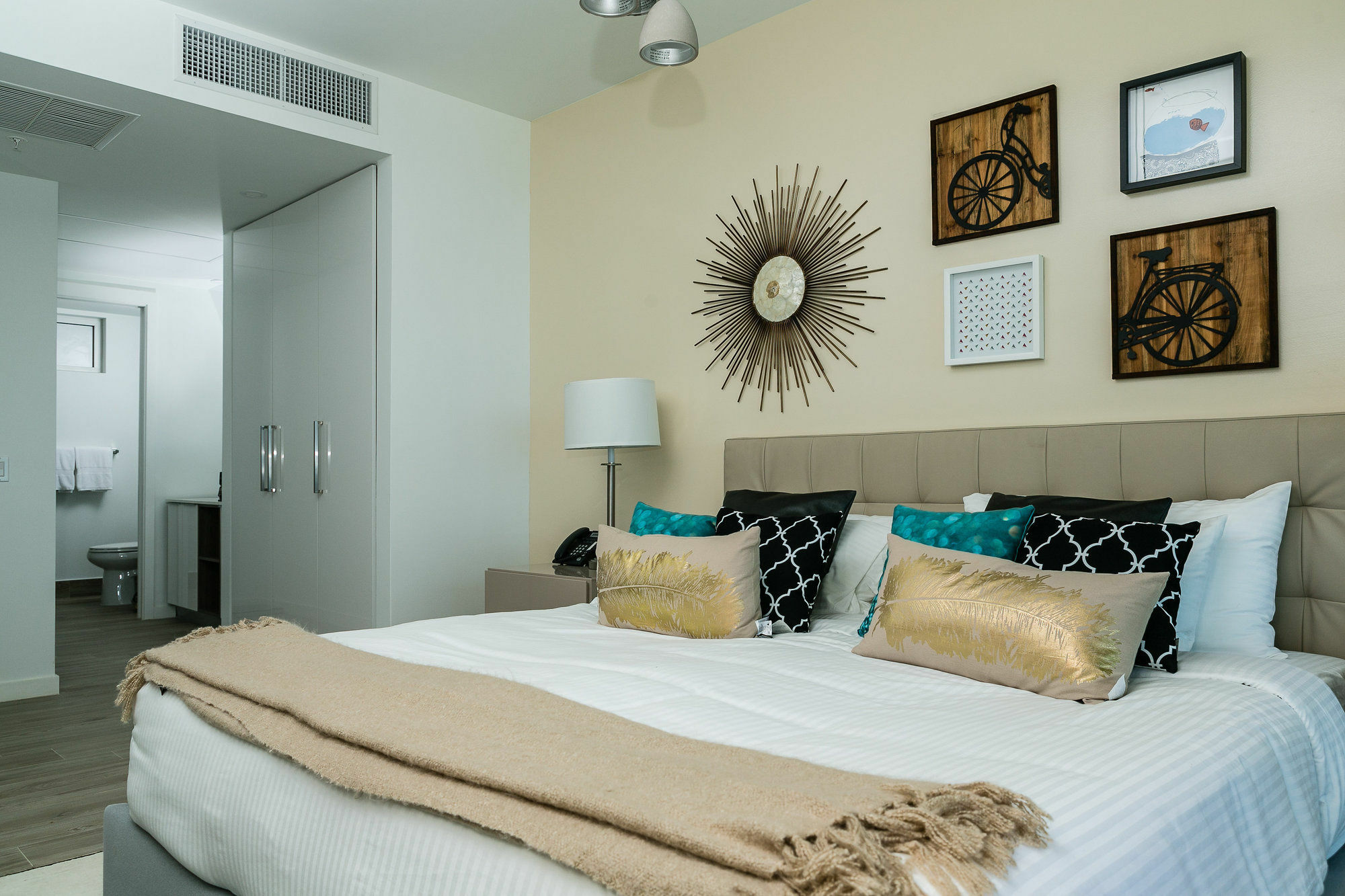 Blue Residences Палм Бийч Екстериор снимка